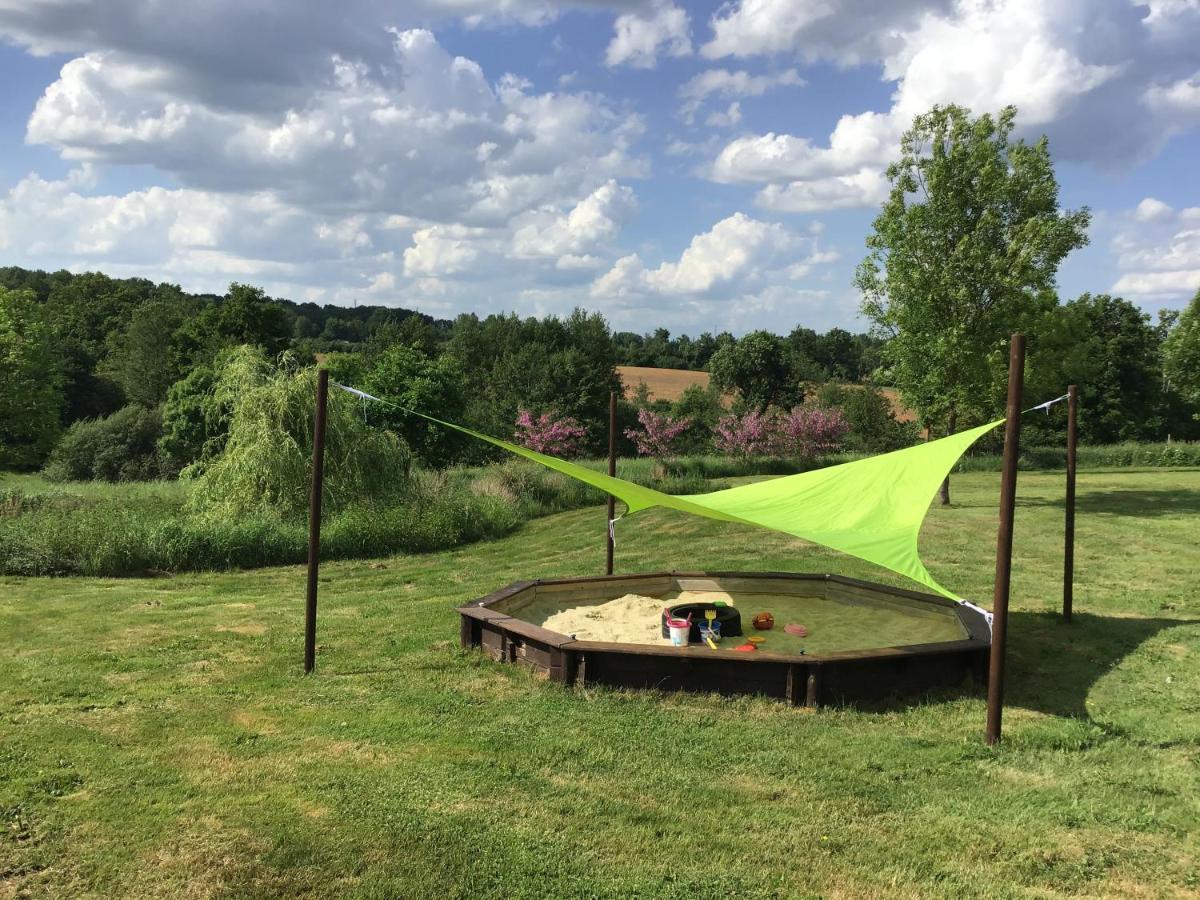 Maison Loubignac At Les Vergnes Gites Exideuil-sur-Vienne Esterno foto
